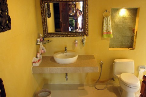 Casa de 2 dormitorios en Pattaya, Tailandia № 243278 - foto 11