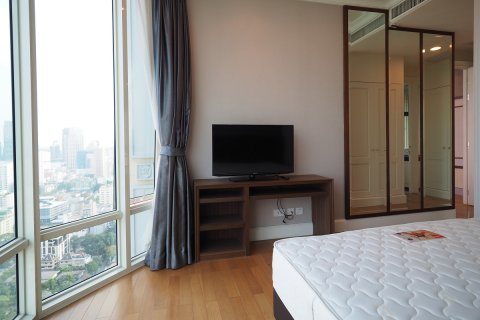 Condominio de 2 dormitorios en Watthana, Bangkok, Tailandia № 244888 - foto 15