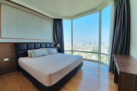 Condominio de 2 dormitorios en Watthana, Bangkok, Tailandia № 244888 - foto 16