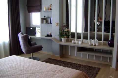 Condo in Pattaya, Thailand, 1 bedroom № 242659 - photo 8