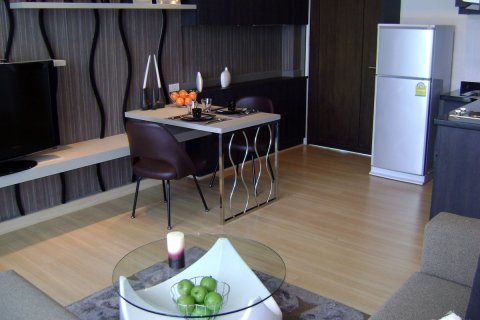 Condo in Pattaya, Thailand, 1 bedroom № 242659 - photo 5
