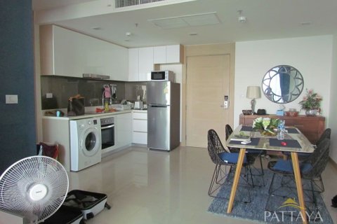 Condominio de 1 dormitorio en Pattaya, Tailandia № 242426 - foto 4