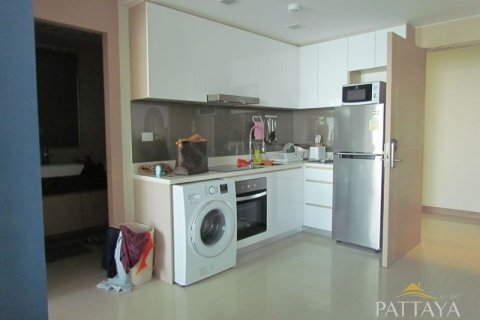 Condominio de 1 dormitorio en Pattaya, Tailandia № 242426 - foto 3