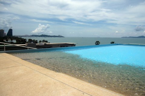 Condominio de 2 dormitorios en Pattaya, Tailandia en Laguna Heights № 243448