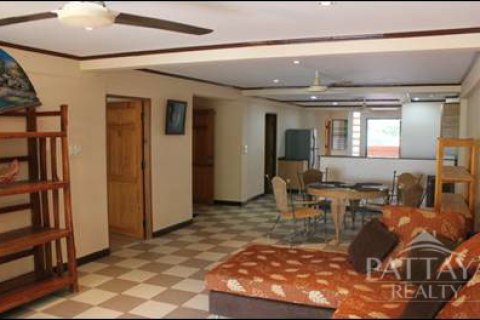 Condominio de 2 dormitorios en Pattaya, Tailandia № 242922 - foto 3