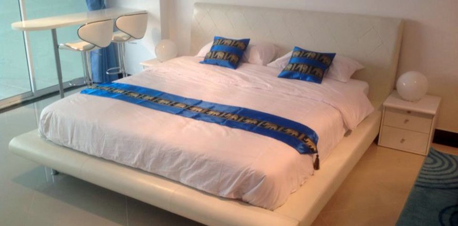 Studio in the Condo on Jomtien Beach, Pattaya, Thailand № 242878