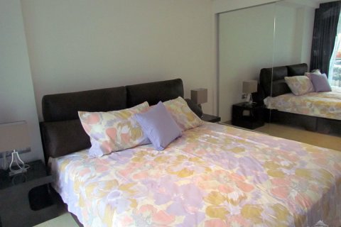 Condo in Pattaya, Thailand, 1 bedroom № 242320 - photo 7