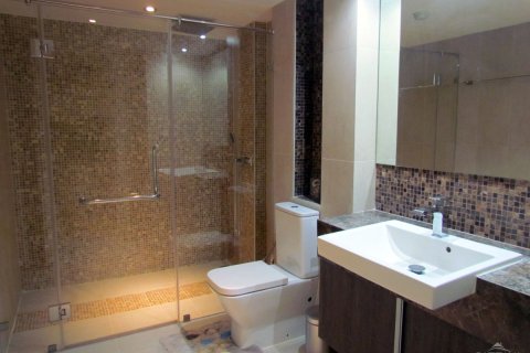 Condo in Pattaya, Thailand, 1 bedroom № 242320 - photo 8