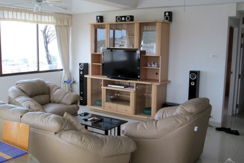 Condominio de 2 dormitorios en Pattaya, Tailandia № 242144 - foto 5