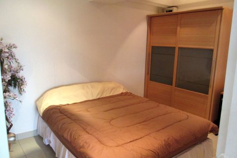 Condominio de 2 dormitorios en Pattaya, Tailandia № 242144