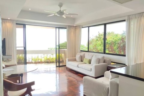 Condominio de 3 dormitorios en Pattaya, Tailandia № 242576 - foto 8