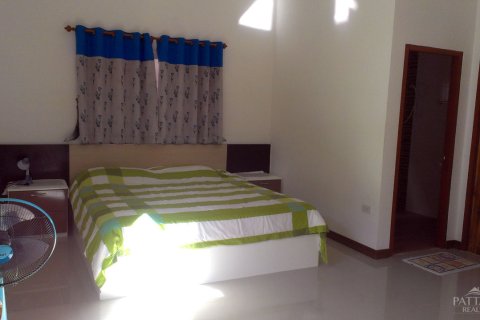 House in Pattaya, Thailand 2 bedrooms № 243359 - photo 13