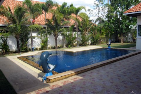 Haus in Pattaya, Thailand 3 Schlafzimmer № 243317 - Foto 2