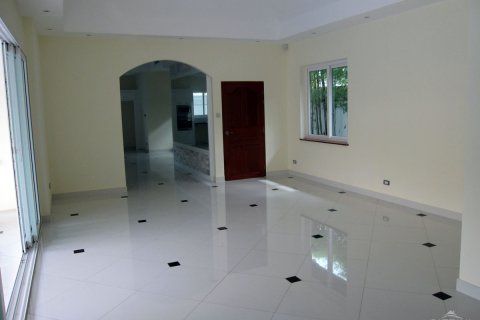 Haus in Pattaya, Thailand 3 Schlafzimmer № 243317 - Foto 8