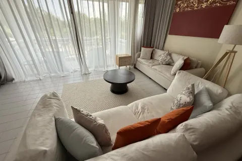 Condominio de 1 dormitorio en Bang Tao, Tailandia № 241999