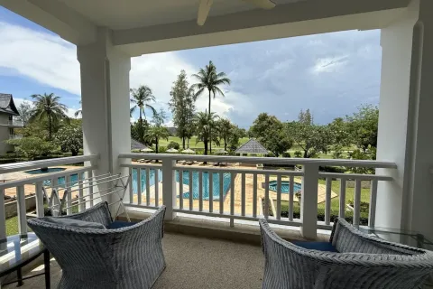 Condominio de 1 dormitorio en Bang Tao, Tailandia № 241999 - foto 2