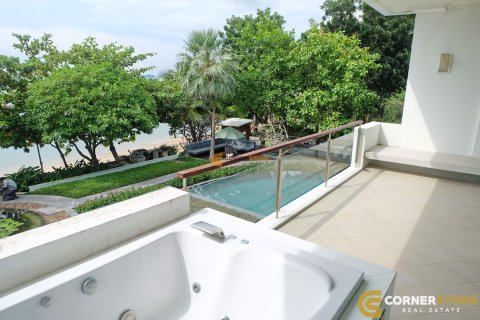 Estudio en el condominio en Pattaya, Tailandia № 243632