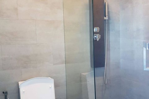 Condominio de 2 dormitorios en Jomtien Beach, Pattaya, Tailandia № 242458 - foto 5