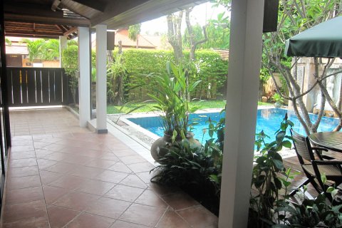 Casa de 3 dormitorios en Pattaya, Tailandia № 243252 - foto 3
