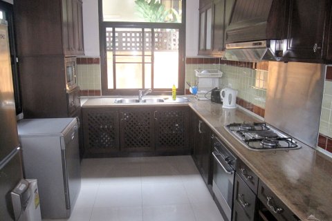 Casa de 3 dormitorios en Pattaya, Tailandia № 243252 - foto 10