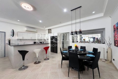 House in Pattaya, Thailand 10 bedrooms № 241659 - photo 7