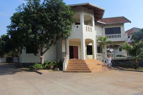 Дом в Паттайе, Таиланд с 3 спальнями № 243186 - фото 20