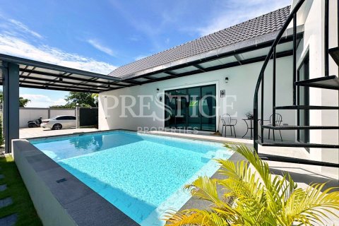 House in Pattaya, Thailand 3 bedrooms № 241657 - photo 23