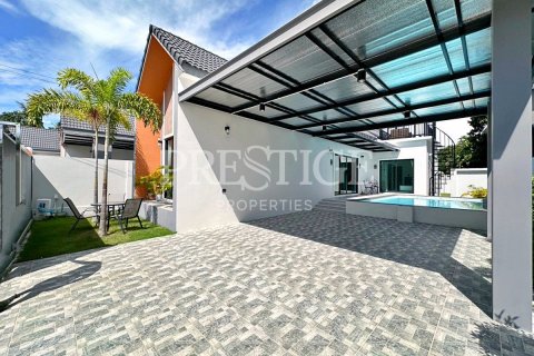 House in Pattaya, Thailand 3 bedrooms № 241657 - photo 26