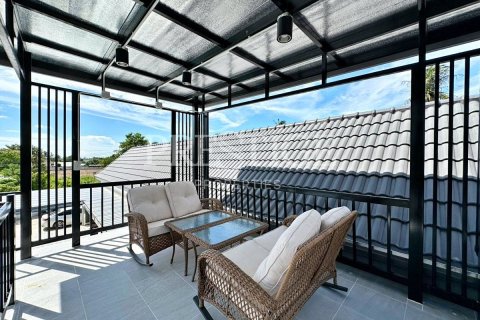 House in Pattaya, Thailand 3 bedrooms № 241657 - photo 25
