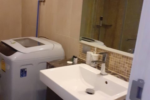 Condominio de 1 dormitorio en Pattaya, Tailandia № 242527 - foto 8