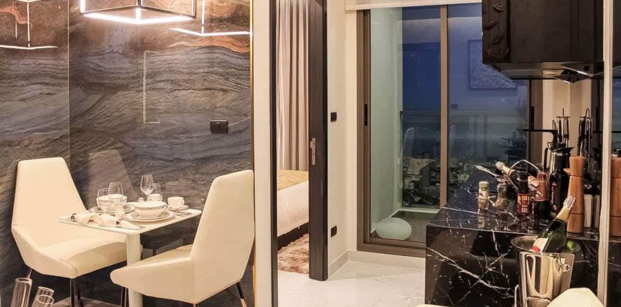 Apartamento de 2 habitaciones en Pattaya, Tailandia № 222749