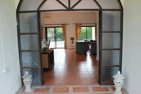 บ้านในพัทยา, ประเทศไทย 4 ห้องนอน № 243173