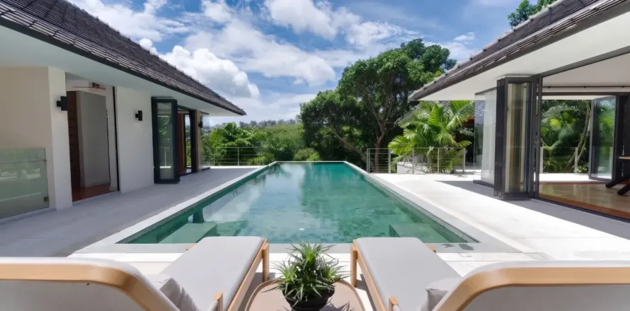Chalet de 4 dormitorios en Rawai, Tailandia № 190760