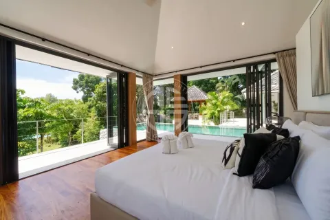 Chalet de 4 dormitorios en Rawai, Tailandia № 190760 - foto 14