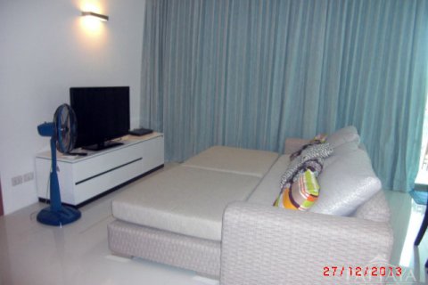 Condo in Pattaya, Thailand, 2 bedrooms № 242972 - photo 3