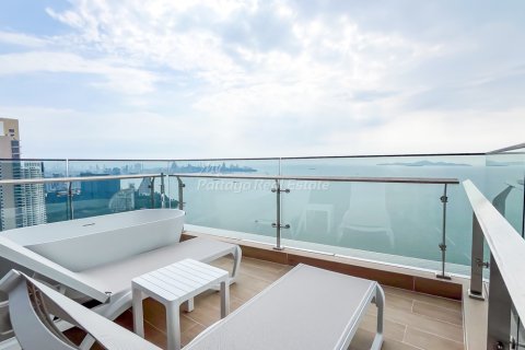 Condo in Pattaya, Thailand, 3 bedrooms  № 254851 - photo 4