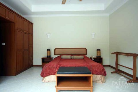 Maison sur Jomtien Beach, Pattaya, Thaïlande 2 chambres № 243248 - photo 1