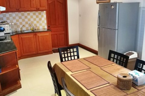 Casa de 3 dormitorios en Pattaya, Tailandia № 243142 - foto 4