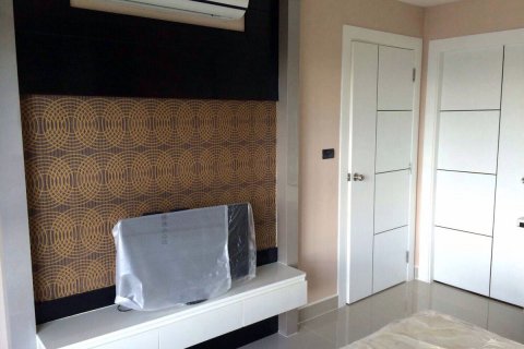 Condominio de 2 dormitorios en Pattaya, Tailandia № 242307 - foto 8