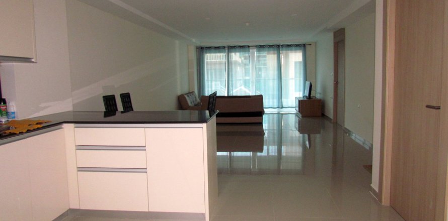 Condominio de 2 dormitorios en Pattaya, Tailandia № 242174