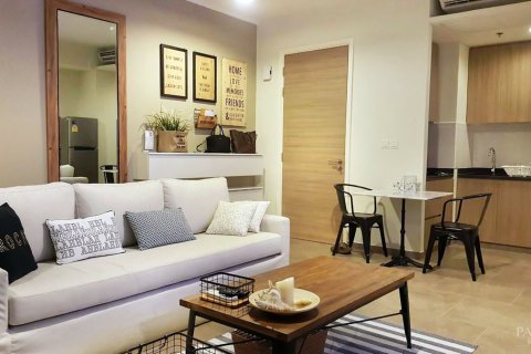 Condominio de 2 dormitorios en Pattaya, Tailandia № 242370