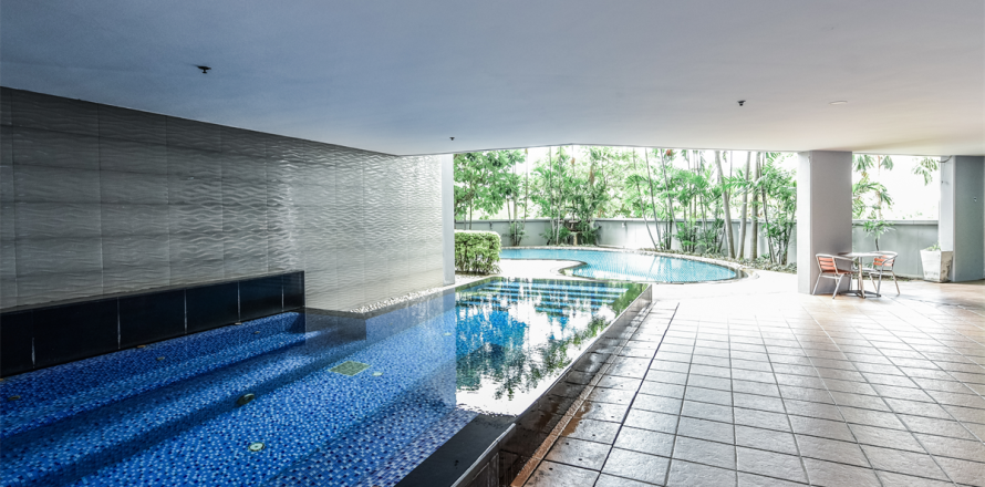 Condo à Bangkok, Thaïlande, 2 chambres  № 185571