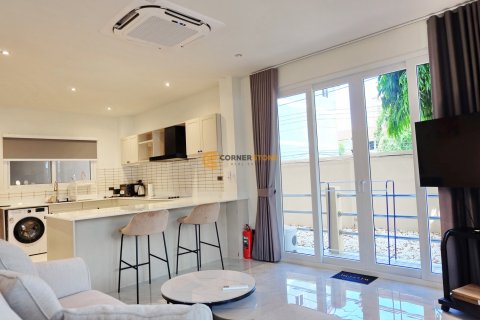 Eigentumswohnung auf Jomtien Beach, Pattaya, Thailand, 1 Schlafzimmer  № 243467