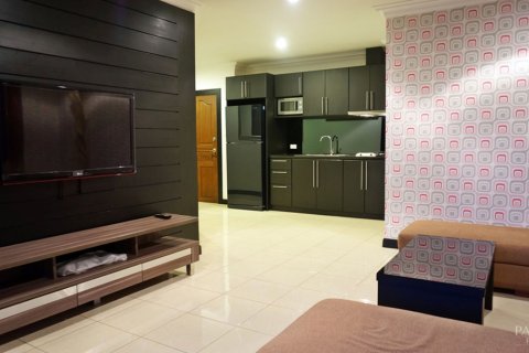 Condominio de 2 dormitorios en Pattaya, Tailandia № 242415