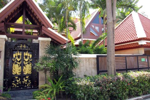 Haus auf Jomtien Beach, Pattaya, Thailand 3 Schlafzimmer № 243270 - Foto 22