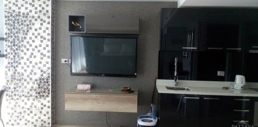 Estudio en el condominio en Pattaya, Tailandia № 242389