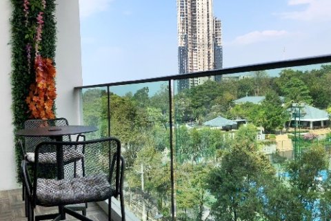 Condo in Pattaya, Thailand, 2 bedrooms  № 242400