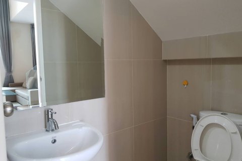 Eigentumswohnung in Watthana, Bangkok, Thailand, 2 Schlafzimmer № 251013 - Foto 7