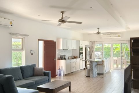 Chalet de 3 dormitorios en Hua Hin, Tailandia № 244852