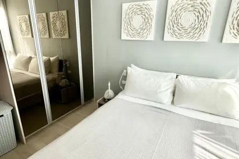 Condo in Bang Tao, Thailand, 2 bedrooms № 242011 - photo 9